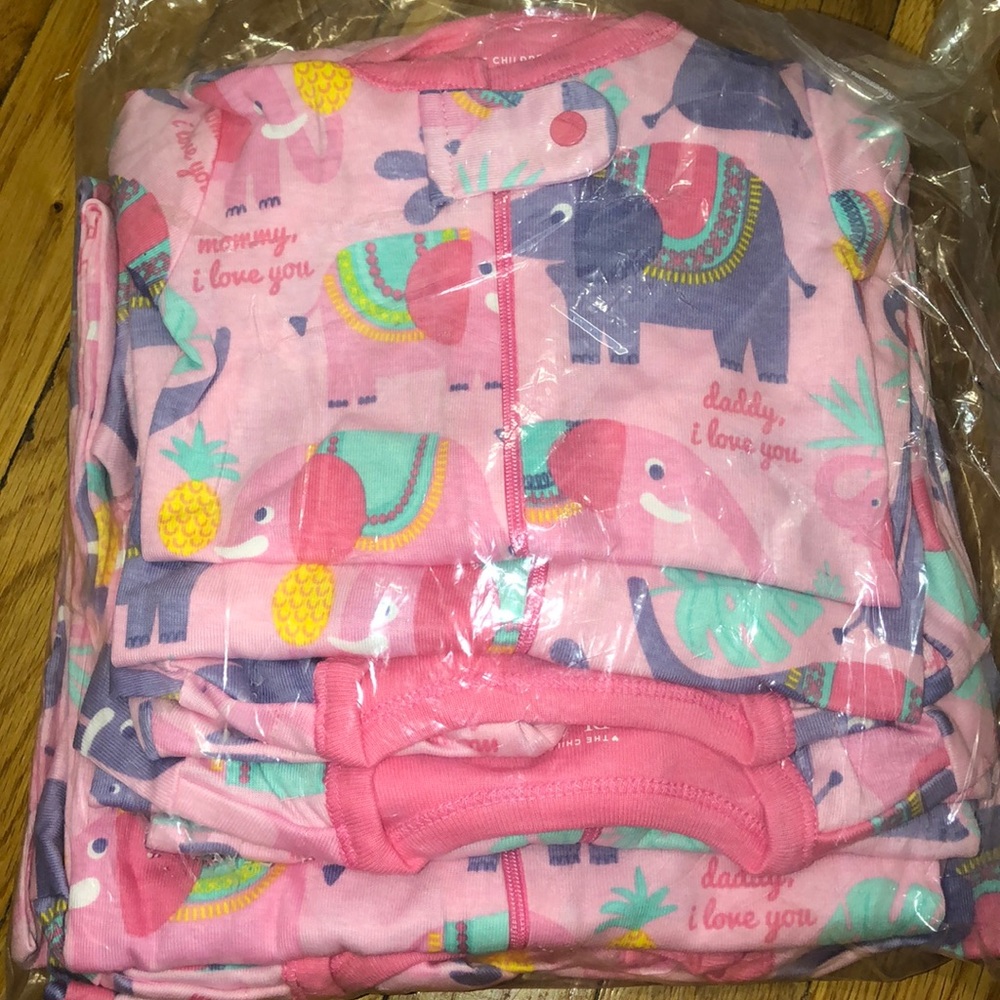 Girls pijamas